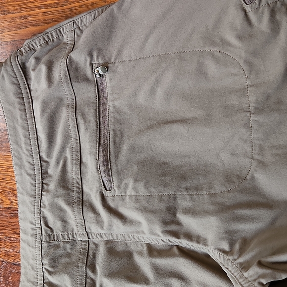 L.L.Bean Comfort Cropped Trail Pants, Ash 8P - Picture 12 of 14